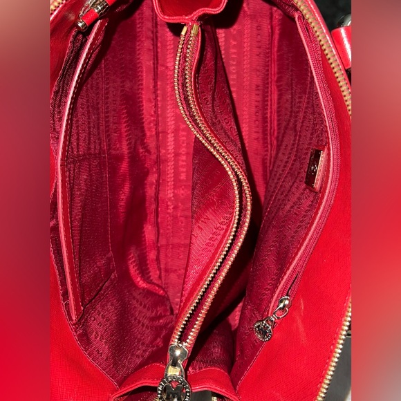 Metro City Crossbody Handbag Red Leather Satchel Purse Tote Bowler Bag Gift - Picture 6 of 10